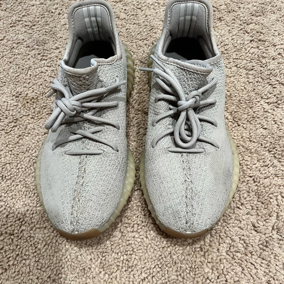 Yeezy Boost 350 V2 Sesame - Picture 1 of 3